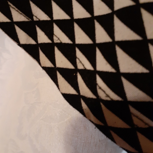 Liz Claiborne Sleeveless - Picture 13 of 15